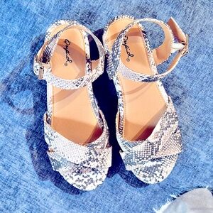 Stylish Animal Print Faux Leather Strappy OpenToe Buckled Sandals, Low Platforms